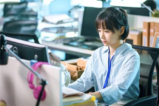 无法落户上海法院:公司赔偿5万元瓦利棋牌实习公司误缴社保致应届生(图8) 无法落户上海法院:公司赔偿5万元瓦利棋牌实习公司误缴社保致应届生(图8)